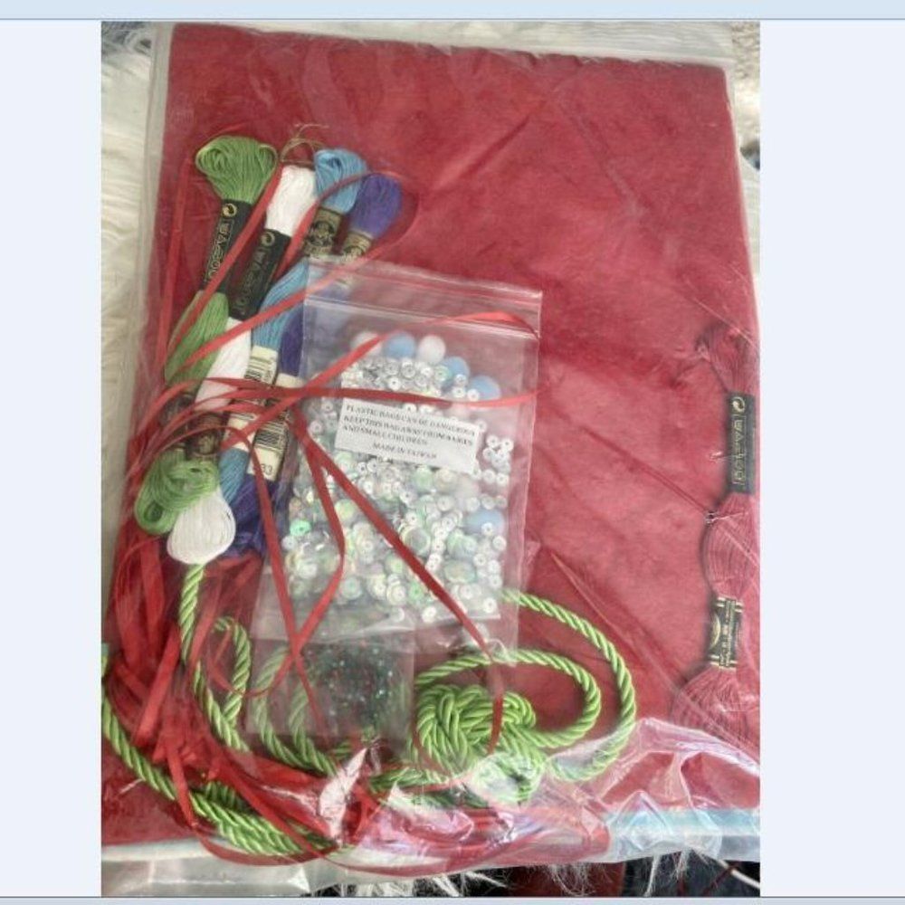 Hearth Song, Advent Calendar Garland Embroidery Kit